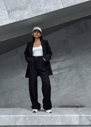 Костюм: брюки палаццо + пиджак