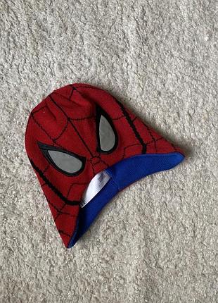 Чудова шапочка на 3-6 років в ідеальному стані