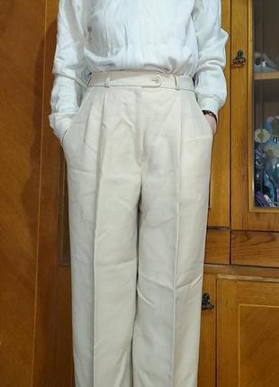 Винтажные нюдовые брюки с защипами и стрелками lady brax винтаж в мужском стиле2 фото