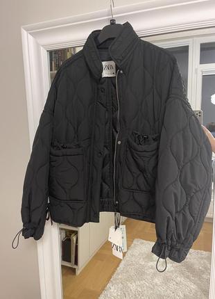 Стильна куртка zara