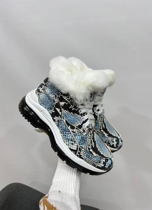 Спортивные ботинки из натуральной итальянской кожи с мехом кролика