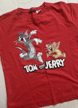 Красная футболка tom and jerry2 фото