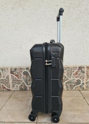 Дорожный чемодан валіза carbon 147 чёрный4 фото