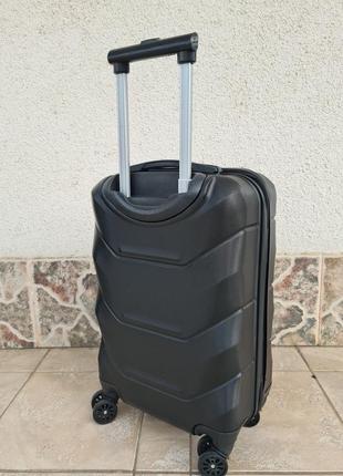 Дорожный чемодан валіза carbon 147 чёрный5 фото
