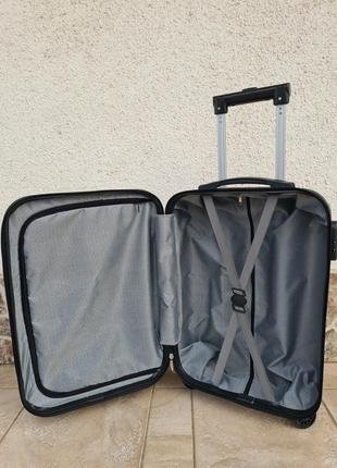 Дорожный чемодан валіза carbon 147 чёрный8 фото