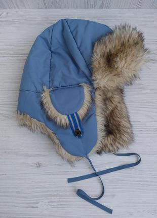 Тепла зимова шапка