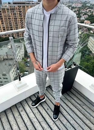 Спортивний костюм