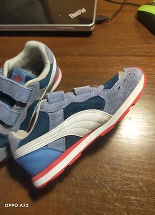 Дитячі кросівки 4