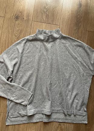 Свитер водолазка
