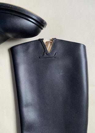 Сапоги - трубы в стиле lv