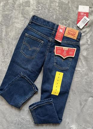 Джинсы levi’s, на 5 лет. оригинал