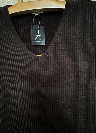 Дуже красивий і стильний брендовий светр 21-22.