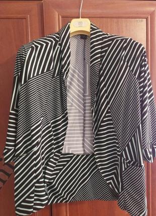 Болеро накидка,жакет, чорно -мятне в полоскуз кишенями