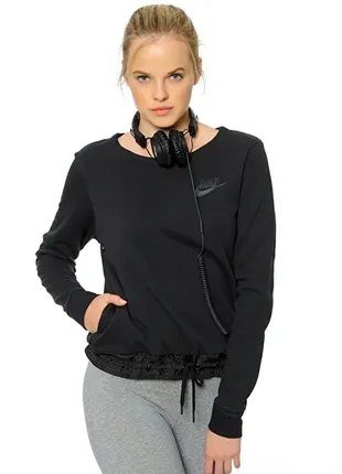 Толстовка nike , розмір м, з кармашками 🔥