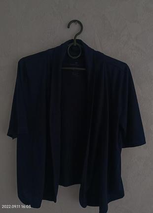 Накидка з трьох четвертним рукавом