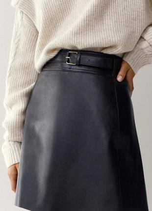 Шкіряна срідниця massimo dutti