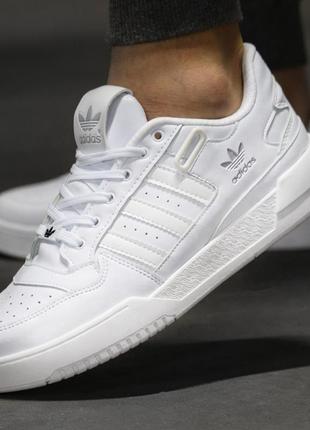 Демисезонные универсальные белые кроссовки adidas універсальні білі кросівки adidas3 фото