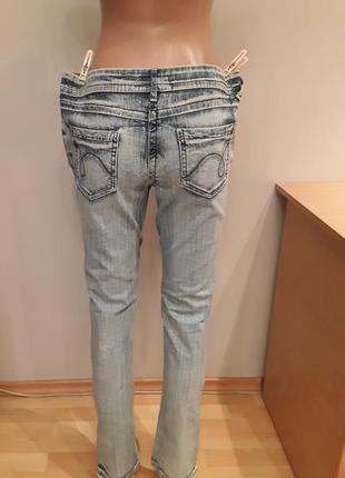 Брендовые новые  стрейчевые джинсы скини варенки4 фото
