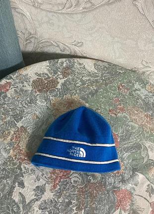 Шапка от фирмы the north face