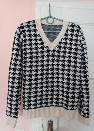 Стильна тепла кофта светр в гусячу лапку