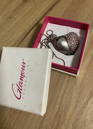 Кулон серце масивний сріблястий рожевий зі стразами іде в коробці флешка3 фото