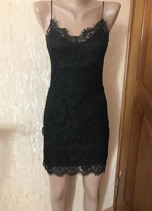 Шикарне плаття 6 розмір мереживо ,нове