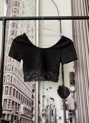 Топ з мереживною вставкою new look