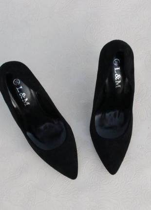 Черные туфли, лодочки 38, 39, 40 размера на шпильке, каблуке2 фото