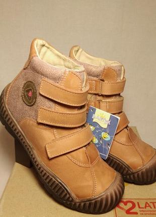 Новые ботинки bartek