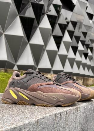 Adidas yeezy boost 700 mauve