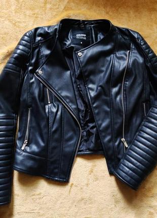 Куртка шкіряна