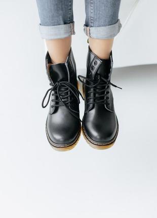 Женские высокие кожаные ботинки dr.martens 1460 classic black9 фото