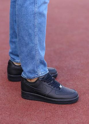 Кросівки чоловічі nike air force 1 low black/кроссовки мужские найк аир форс 1