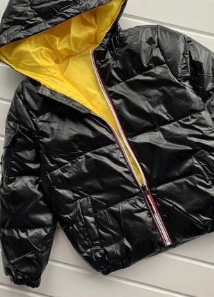 Чорна демісезона дитяча куртка2 фото