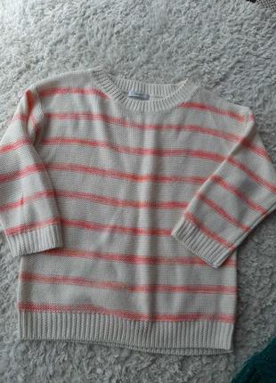 Жіночий світер