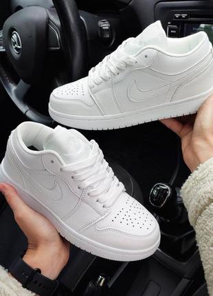 Кросівки nike