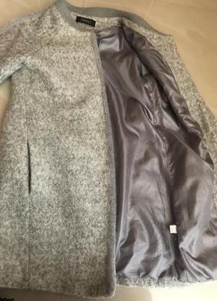 Стильне пальто прямого крою, з 100% вовни,розмір с/м9 фото