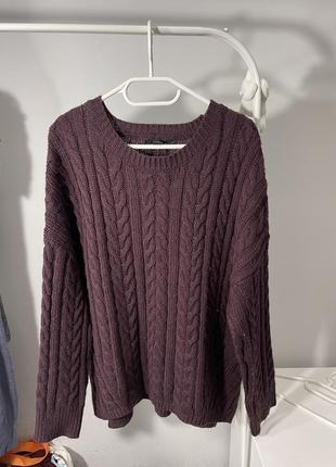 Фиолетовий вязаний светр