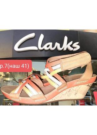 Шкіряні босоніжки clarks p.7d(наш 41) в'єтнам1 фото