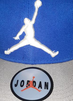 Стильная синяя кепка, бейсболка c вышивкой jordan. шерсть.8 фото