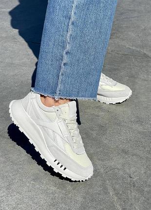 Кросівки жіночі reebok classic leather  legacy white olahrada/кроссовки женские рибок классик легаси