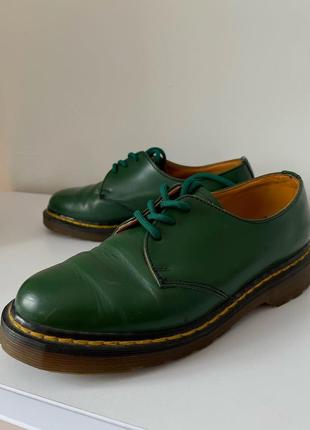 Броги dr. martens