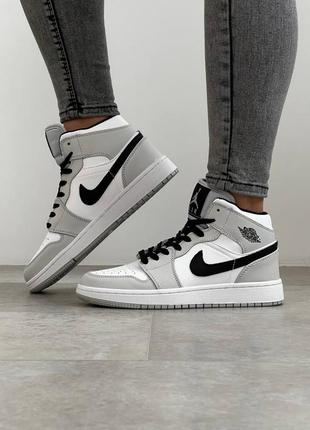 Кросівки жіночі nike air jordan retro 1 hight grey black/кроссовки женские найк аир джордан ретро 1