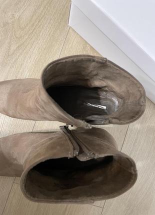 Ботинки на каблуке женские bershka 38р.7 фото