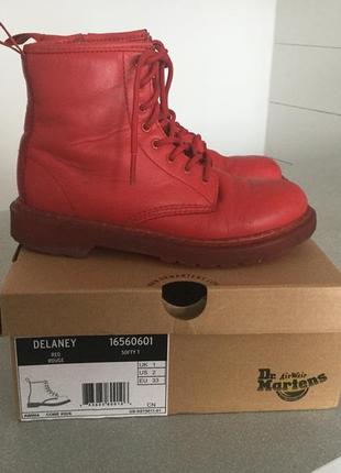 Чоботи dr. martens