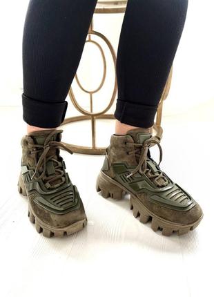 Трендові чоботи ботинки в стилі мілітарі стильні черевики1 фото