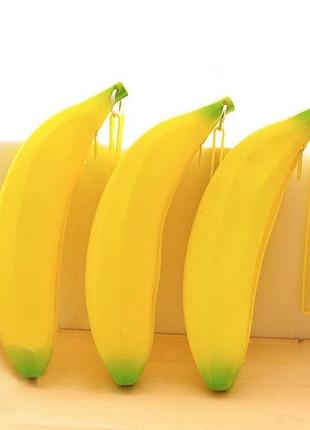 Силиконовый / резиновый пенал банан4 фото