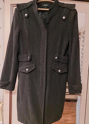 Пальто демисезонное