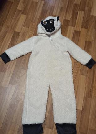 Теплая пижама костюм барашка из флиса на 5-6 летный рост 110