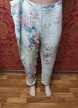 Пижамные штаны из вискозы с цветочным принтом 16-18 размер1 фото